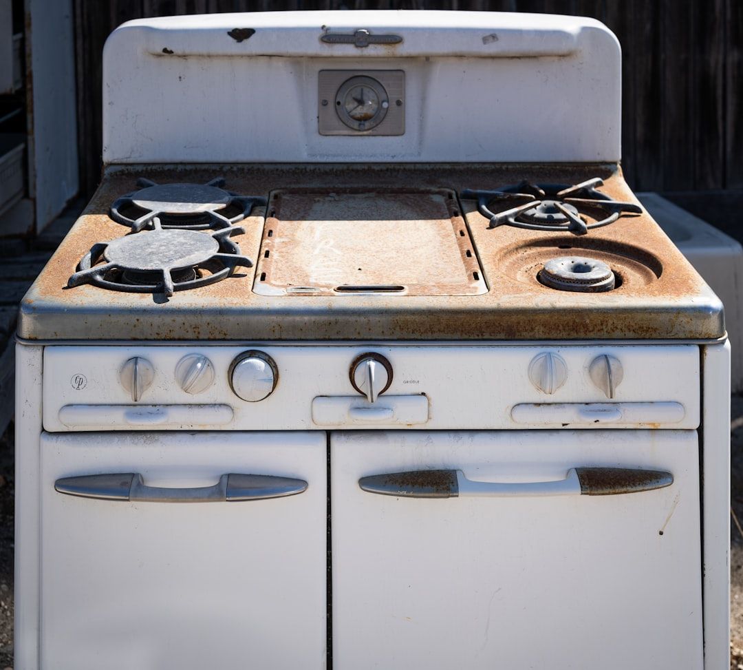 Emergency Appliance Repair in Los Angeles: What to Do First